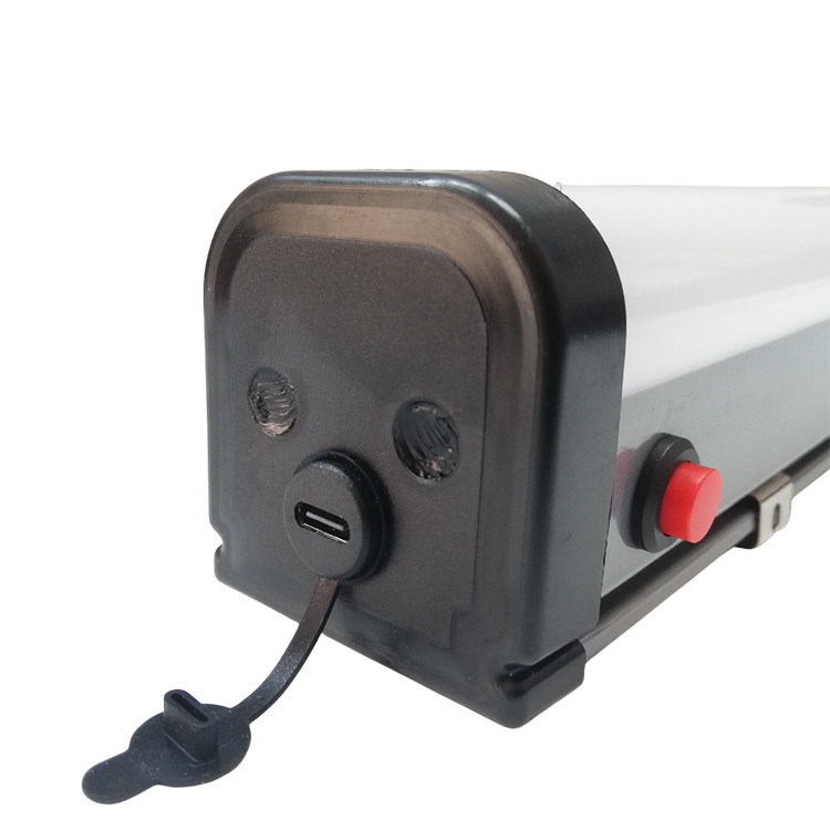 Gez-32 Mobil Şarjlı Led Lamba 4000K 3200mAh Type-C Giriş